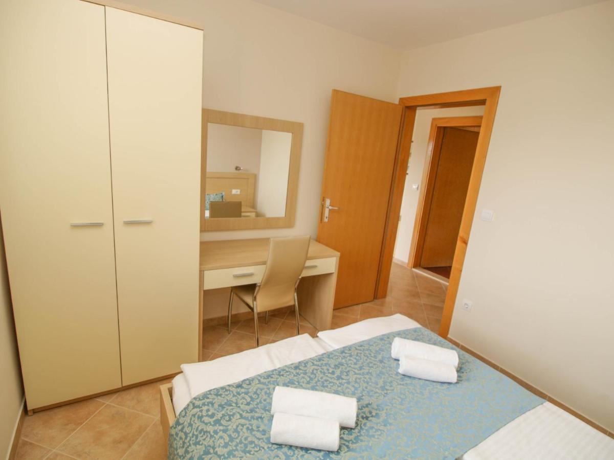 Apartments Villa Bondi Makarska Extérieur photo