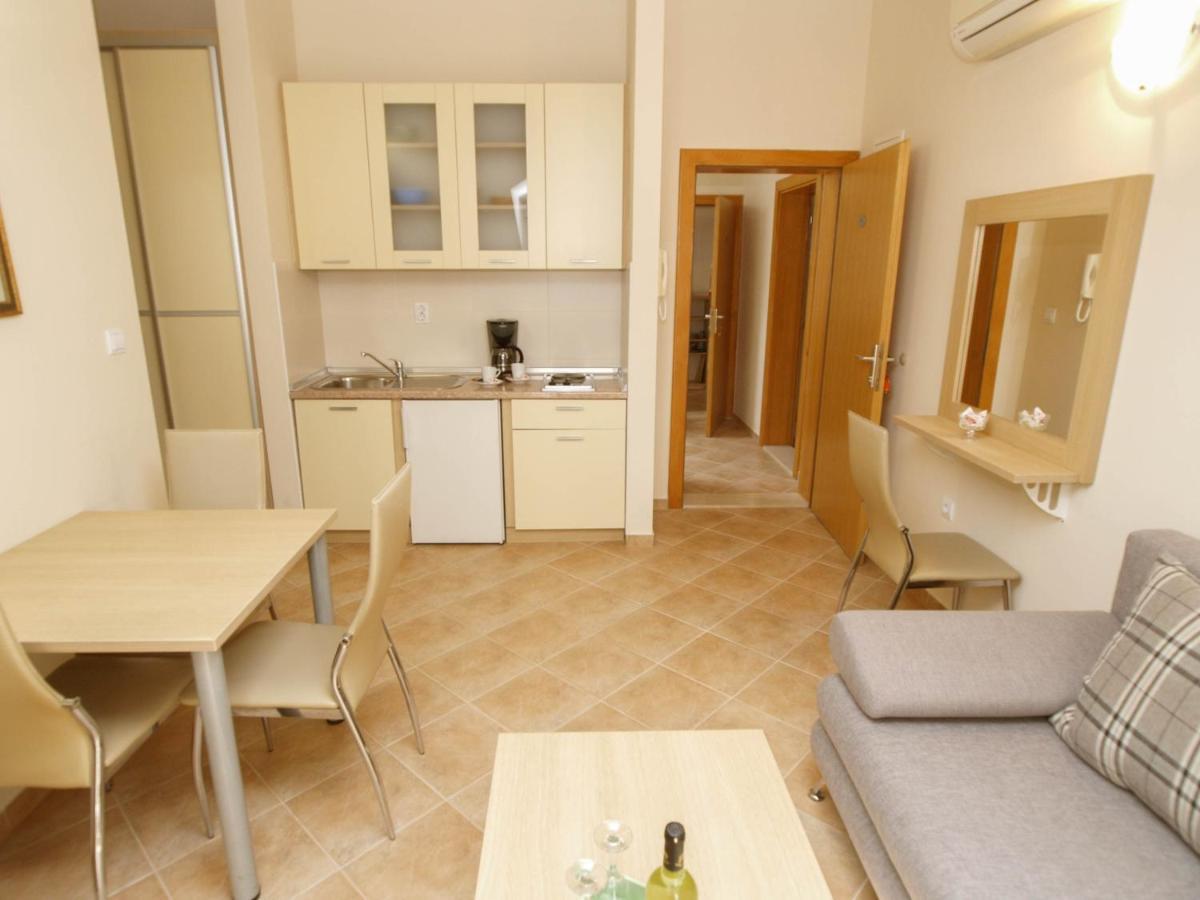 Apartments Villa Bondi Makarska Extérieur photo
