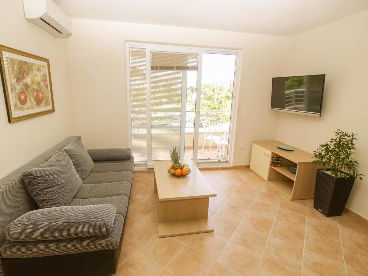 Apartments Villa Bondi Makarska Extérieur photo