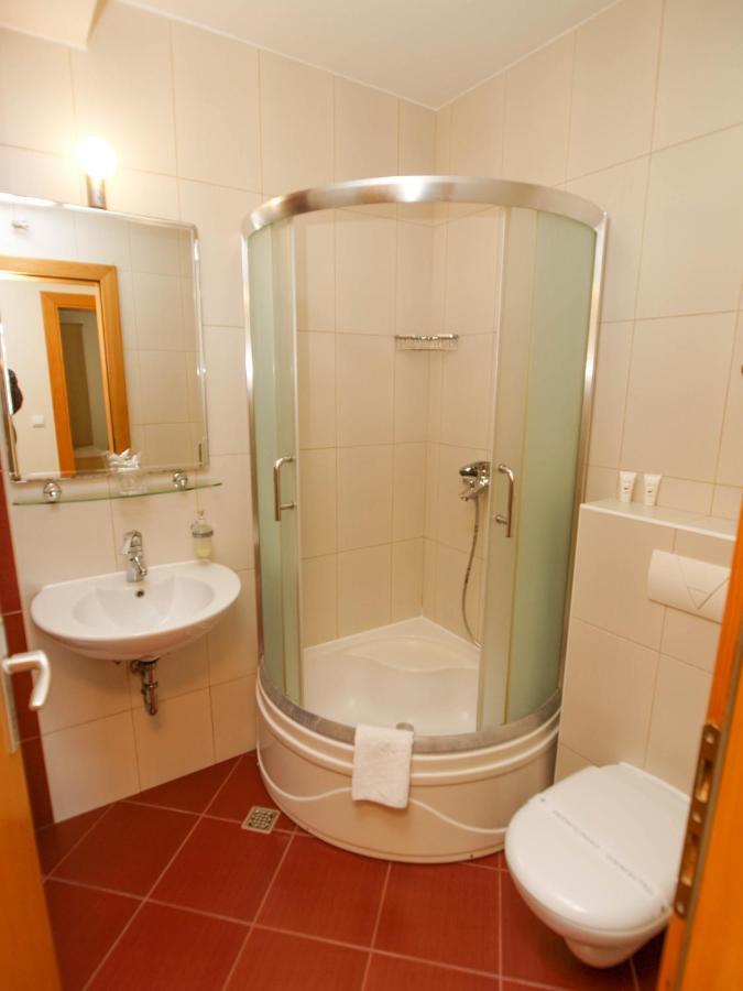 Apartments Villa Bondi Makarska Extérieur photo