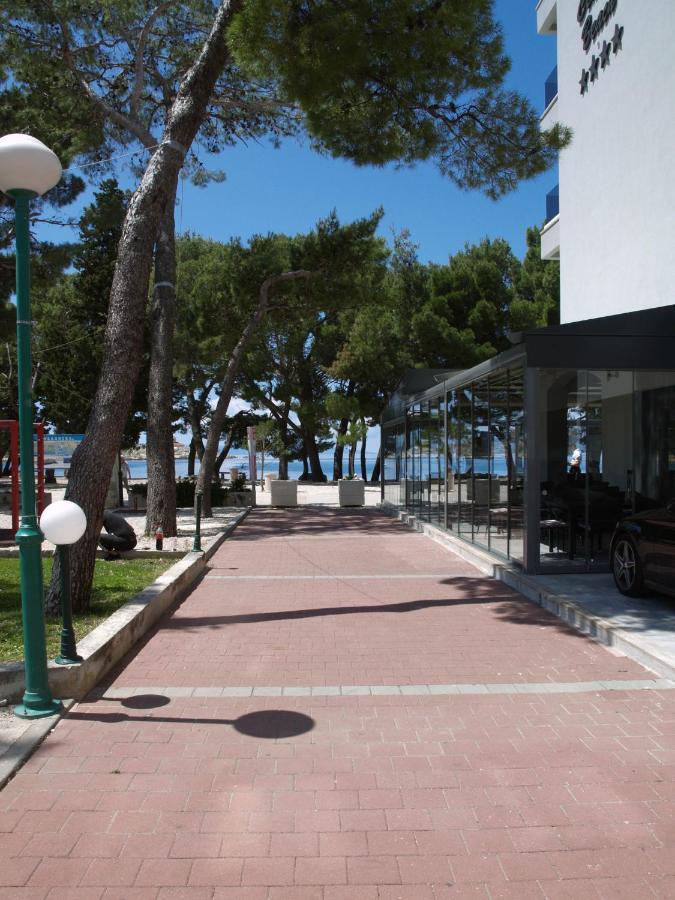 Apartments Villa Bondi Makarska Extérieur photo